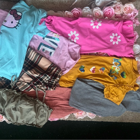 Hello Kitty Aqua Shirt with Pink Sequins - Picture 5 of 9